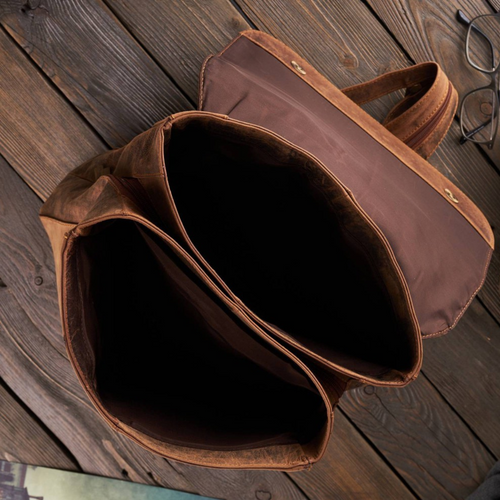 Leather backpack brown for work and university A4 format Paolo Peruzzi - T-72-HBR